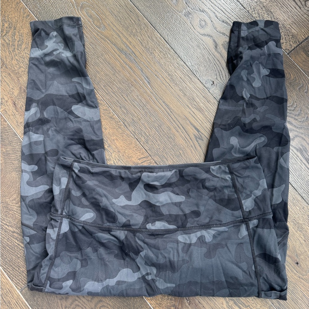 Camo Gray and black Leggings